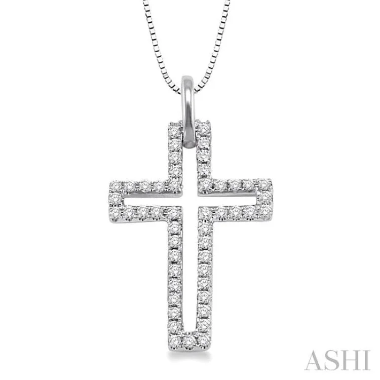 1/4 Ctw Round Cut Diamond Cross Pendant in 14K White Gold with Chain