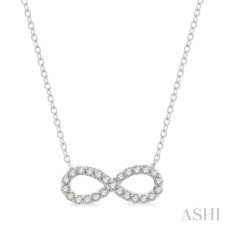 1/4 Ctw Round Cut Diamond Infinity Pendant in 14K White Gold