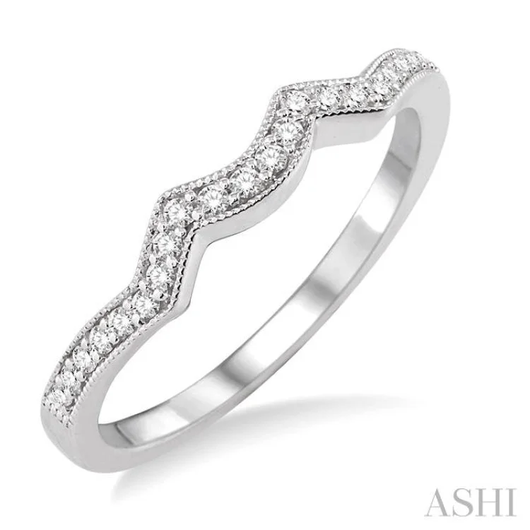 1/5 Ctw Round Cut Diamond Wedding Band in 14K White Gold