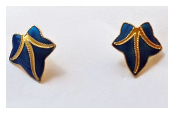 Vintage Shashi Ivy Leaf Blue Gold-Vermeil Studs