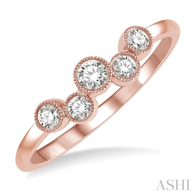 1/4 ctw Circular Link Round Cut Diamond Fashion Ring in 14K Rose Gold