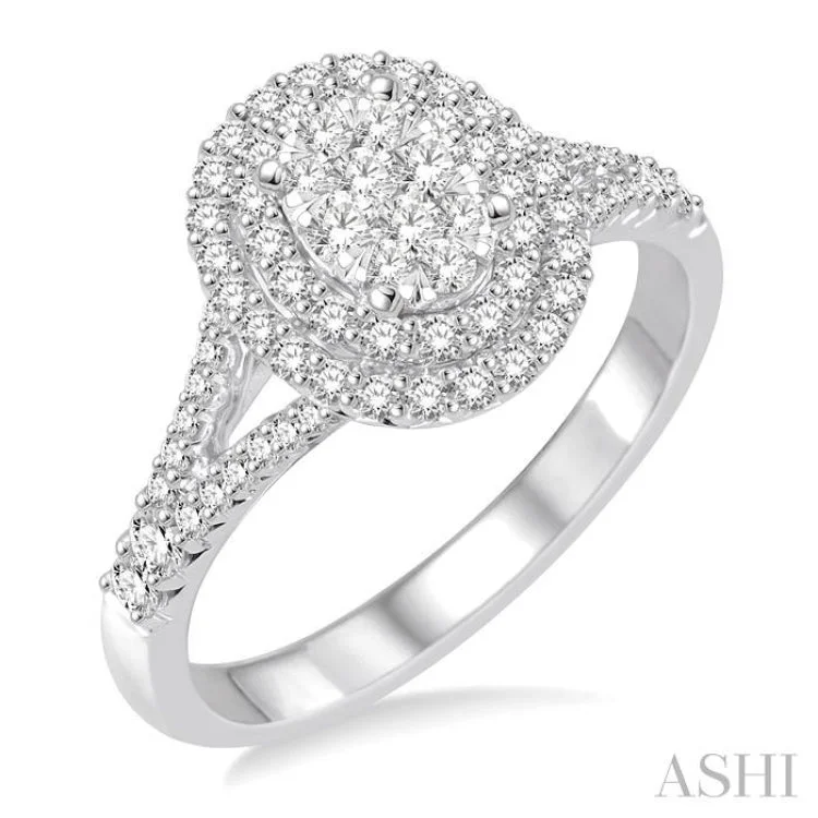 3/4 Ctw Oval Shape Diamond Lovebright Diamond Ring in 14K White Gold